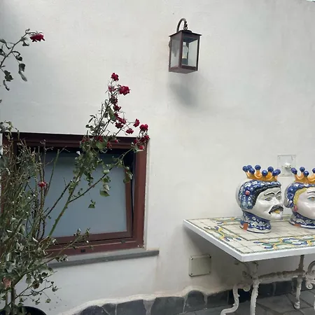 Casa Scala Guest house *