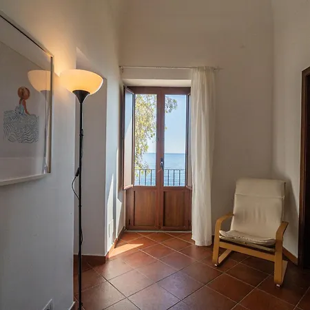 Casa Scala Guest house